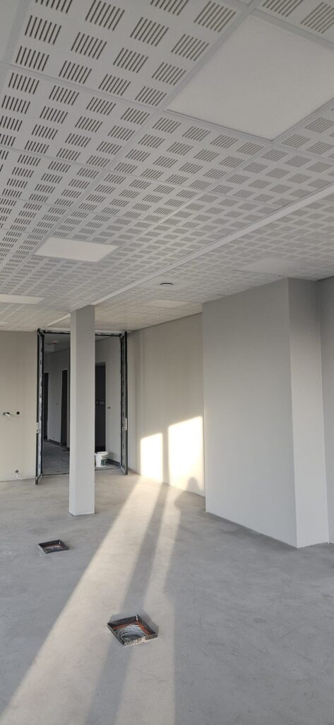 Wykończenie przestrzeni użytkowej – RenovaLux Wykończenie przestrzeni użytkowej – RenovaLux